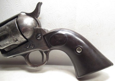ANTIQUE COLT SINGLE ACTION ARMY REVOLVER from COLLECTING TEXAS – 44-40 CALIBER – MADE 1895 - Image 5 of 17