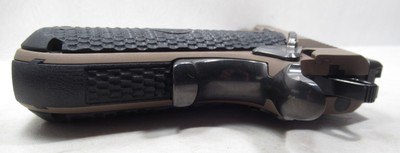 SIG SAUER 1911 FTCA – SCORPION MODEL .45 AUTO PISTOL from COLLECTING TEXAS – ORIGINAL BOX with PAPERS - Image 10 of 17