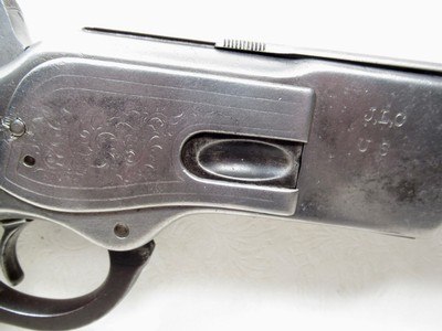UNUSUAL ANTIQUE WINCHESTER MODEL 1873 SHORT RIFLE from COLLECTING TEXAS – MADE 1883 - Image 4 of 23