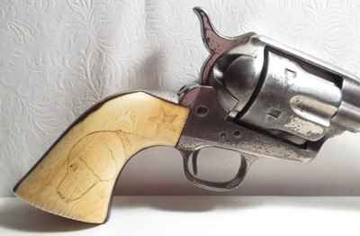 ANTIQUE FACTORY NICKEL COLT ETCH PANEL SINGLE ACTION ARMY REVOLVER from COLLECTING TEXAS – 44-40 with DECORATED IVORY GRIPS - Image 2 of 18