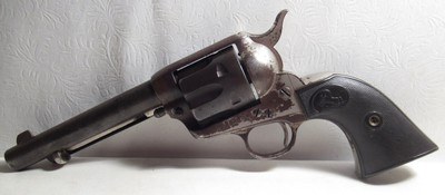 COLT S.A.A. REVOLVER SHIPPED in 1899 from COLLECTING TEXAS – FACTORY LETTER INCLUDED – ONE GUN SHIPMENT – 38/40 CALIBER - Image 1 of 15