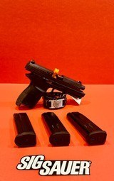 SIG Sauer P320 NITRON COMPACT with 3 mags 9mm Luger - 2 of 7