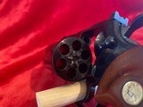 Colt Python 357 4 inch Blued 1971 SUPER NICE w/Test Target - 14 of 16