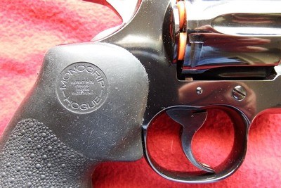 Colt Python6"Blued - Image 3 of 14