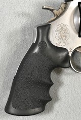 SMITH & WESSON 629-4 CLASSIC .44 MAGNUM - 3 of 18