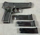 BROWNING BDM 9MM LUGER - 1 of 16