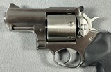 RUGER SUPER REDHAWK ALASKAN .454 CASULL / .45 COLT WITH AMMO AND HOLSTER - 6 of 20