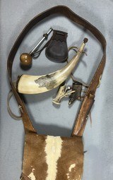 MOUNTAIN MAN POSSIBLES BAG WITH POWDER HORN & ACCYS.