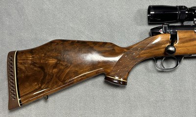 WEATHERBY MARK V DELUXE .300 WBY. MAG. - Image 2 of 18