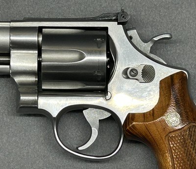 SMITH & WESSON MODEL 629-1 .44 MAGNUM - Image 7 of 15