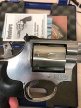 WTS: S&W 686 6" pre lock 7 shot .357 Mag revolver, Excellent condtion with numbers matching box w/ papers $1,200 - 5 of 7