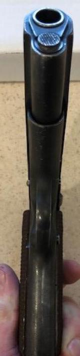 WTS: Colt Commercial 1911 sold to the Argentine Navy in 1925. Good overall condition with Navy issue and property marks on frame and barrel - 6 of 7