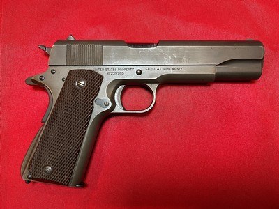 Colt 1911, M1911A1, .45ACP, US Army, Made in 1941 with US Holster, SN#739765 - Image 2 of 15