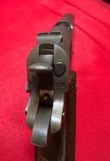 Colt 1911, M1911A1, .45ACP, US Army, Made in 1941 with US Holster, SN#739765 - Image 6 of 15