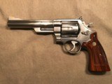 Smith & Wesson model 629 .44 Magnum - 2 of 14