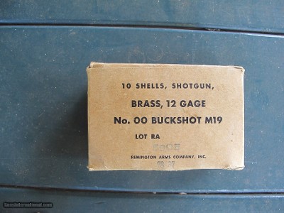 US Military M19 12 gage brass shotgun shells, empty, box of 10