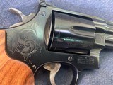 Pristine factory Engraved Smith & Wesson 44 Magnum model 29 - 7 of 13
