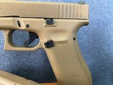 Almost brand new Glock 19X in FDE color in box with all extras - 5 of 13