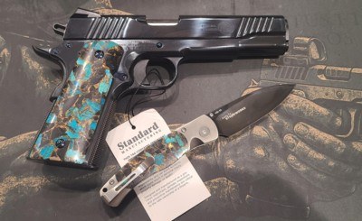 Standard Manufacturing 1911 .45 ACP Mother of Pearl (unfired) & Knife - Image 2 of 9