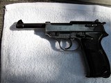 Walther P.38 ac 41, 2nd Variation with non-matching late 1941 numbered mag (9229i) - 1 of 13
