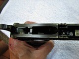 Walther P.38 ac 41, 2nd Variation with non-matching late 1941 numbered mag (9229i) - 11 of 13