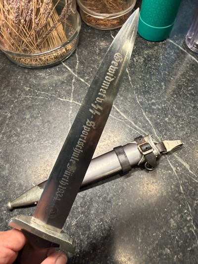 RARE SS EM DAGGER MFG. RICHARD HERDER WITH SS SPORTSCHULE 1934 ENHANCED BLADE - Image 7 of 13