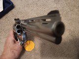 Colt Anaconda .44 Mag 6