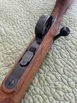 Custom Mark Moon Kimber model 82
22 LR - 7 of 15