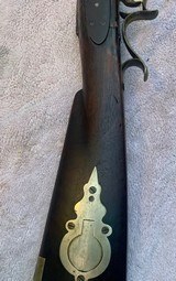 Unmarked Over/Under Kentucky rifle of NY or New England Style - 5 of 11