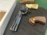 Colt Python .357 Mag 6