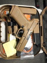 Glock G19X Gen 5 9MM Tan 4" Handgun - 7 of 8