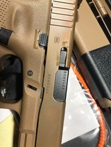 Glock G19X Gen 5 9MM Tan 4" Handgun - 6 of 8