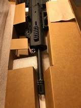 Bushmaster ACR 5.56 with red dot , as new - 2 of 15