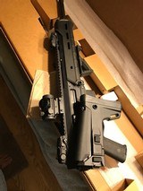 Bushmaster ACR 5.56 with red dot , as new - 14 of 15