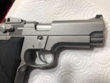 S&W MODERL 4006 , 40 CAL. , 4" STAINLESS , 5 MAGS EXCELLENT CONDITION - 8 of 12