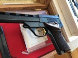 HIGH STANDARD VICTOR .22 & .22 SHORT WITH CONVERSION KIT , EXCELLENT , 2 MAGS - 14 of 15