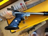 RUGER MARK II TARGET STAINLESS LIKE NEW , EXCELLENT - 7 of 15