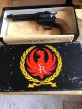 RUGER SINGLE SIX , 5 1/2" BLUE 1960 / BOX EXCELLENT .22 CAL. - 1 of 14