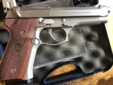 BERETTA 92FS-CAL 9MM STAINLESS , WOOD GRIPS , 3 MAGS EXCELLENT - 5 of 12