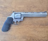 Colt Anaconda 44 Mag.
Manufactured 1998.
8