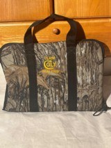 Colt Anaconda 44 MagRealtree, Excellent condition, 8” barrel, 2.5-8 EER scope - 4 of 10