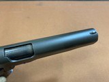 Extremely Nice WWII Colt 1911A1 (1943) U.S Property All Original! Great Condition! - 10 of 15
