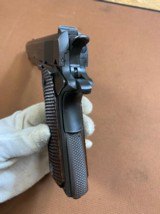 Extremely Nice WWII Colt 1911A1 (1943) U.S Property All Original! Great Condition! - 9 of 15