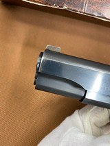 Nice Colt MK IV Series 70 (1979) 45 auto with original Box & Paperwork - 6 of 15