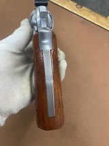Mint S&W 686-1 Stainless 357 mag, 6” barrel, Walnut Target Grips. Excellent! - 6 of 15