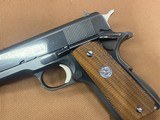 Beautiful Colt 1911 MK IV Series 70 (1975) Government 45 auto, Original walnut grips. Excellent - 2 of 15