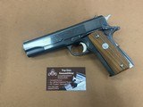 Beautiful Colt 1911 MK IV Series 70 (1975) Government 45 auto, Original walnut grips. Excellent - 1 of 15