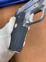 Nice Colt 1911 Enhanced Government Model 45 auto w/box - 11 of 15