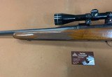 Nice Remington 700 rifle in 6 mm Rem, 22” barrel wood stock and vintage Tasco scope - 3 of 15