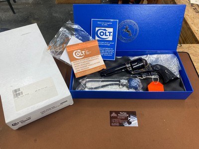 Amazing Colt SAA Single Action Army 45, Custom Shop, 4.75” barrel, box / paperwork UNFIRED!!!